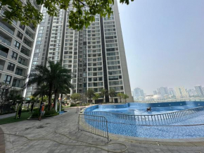 SERVICED APARTMENTS VINHOMES SKYLAKE